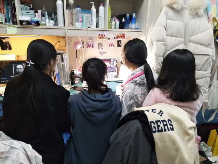 17网新班3.jpg 17网新班3.jpg