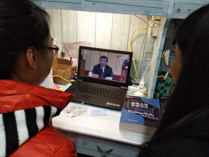 17汉师1班.jpg 17汉师1班.jpg